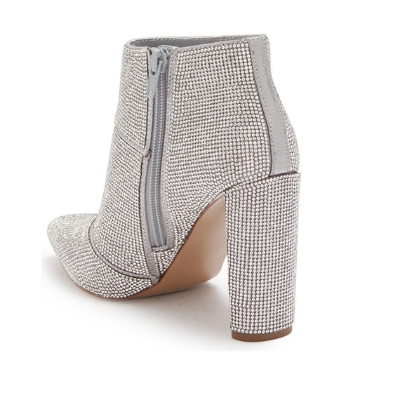 Steve Madden booties - Picture 2 of 4